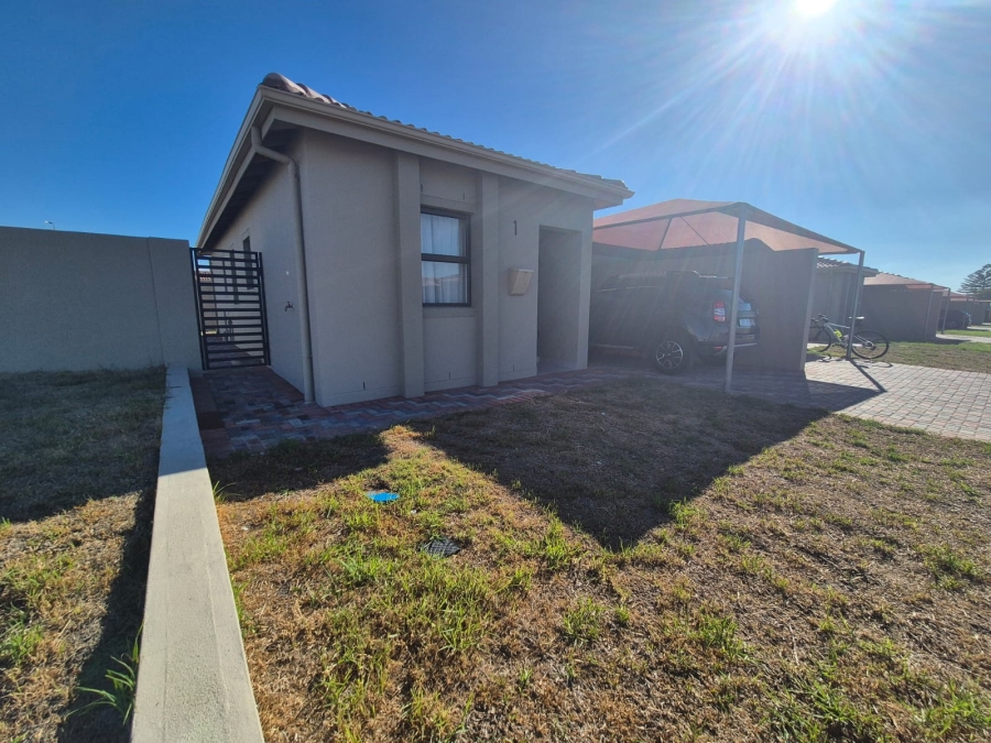 To Let 3 Bedroom Property for Rent in Stellendale Western Cape